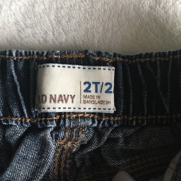 Old Navy Boy Lots 2 T Shorts and Pant - Picture 15 of 16